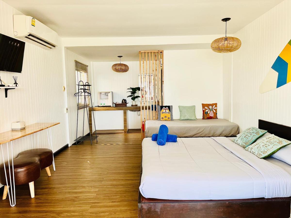 Insook Ko Larn Resort Extérieur photo