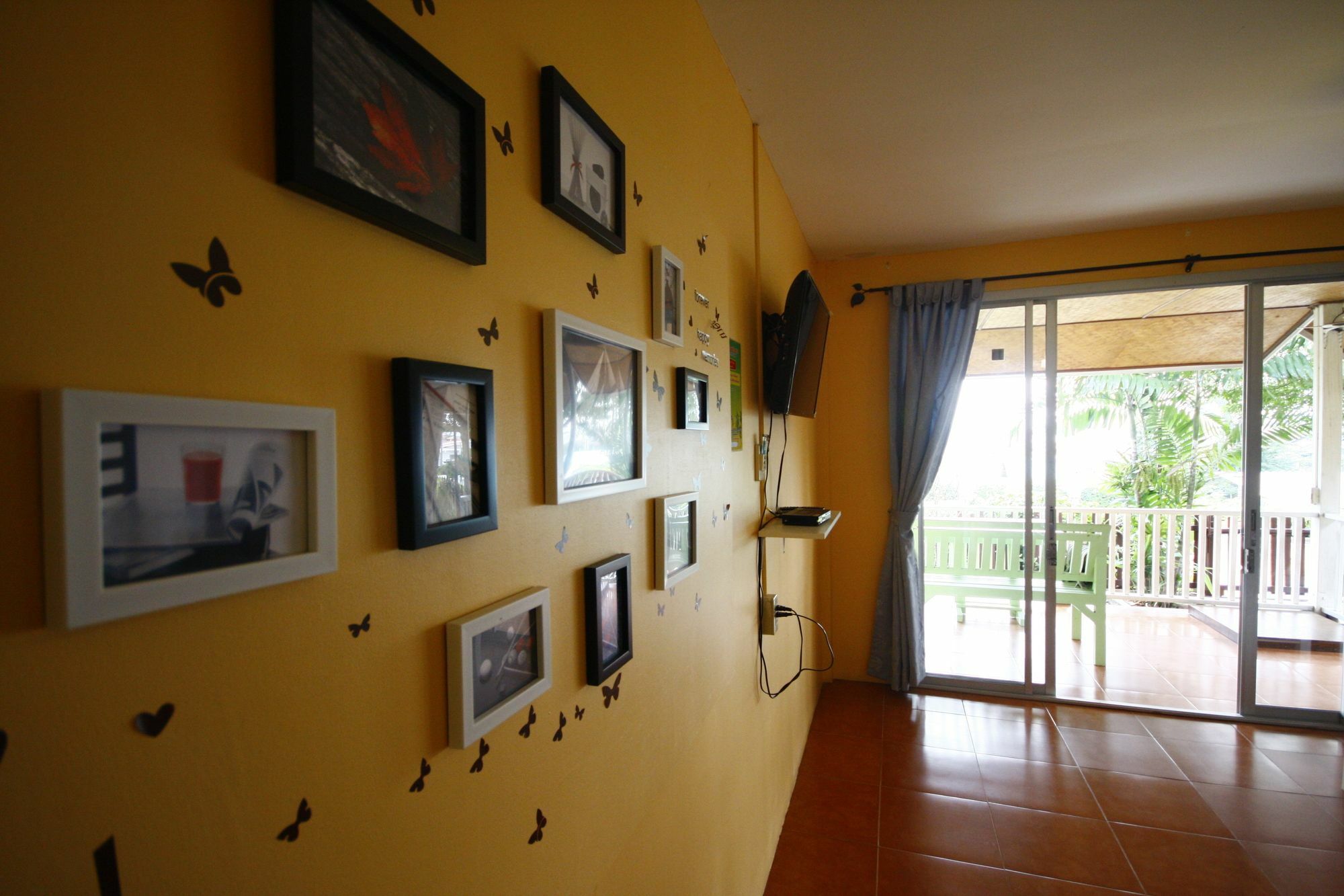 Insook Ko Larn Resort Extérieur photo